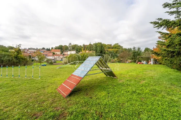 Prodej komerčního pozemku, Rosice, 3658 m2