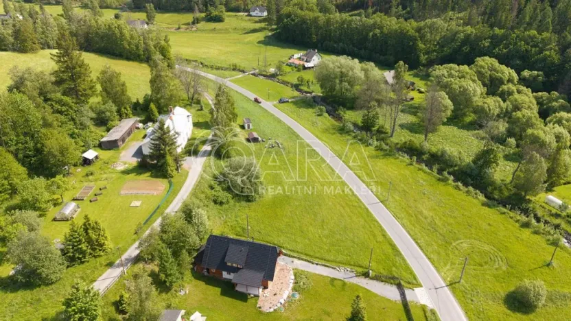 Prodej pozemku pro bydlení, Karlovice, 848 m2
