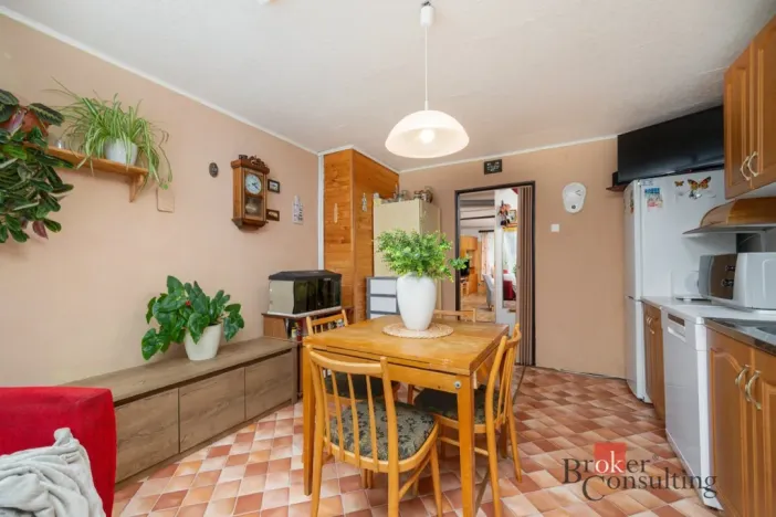 Prodej rodinného domu, Janov nad Nisou, 379 m2