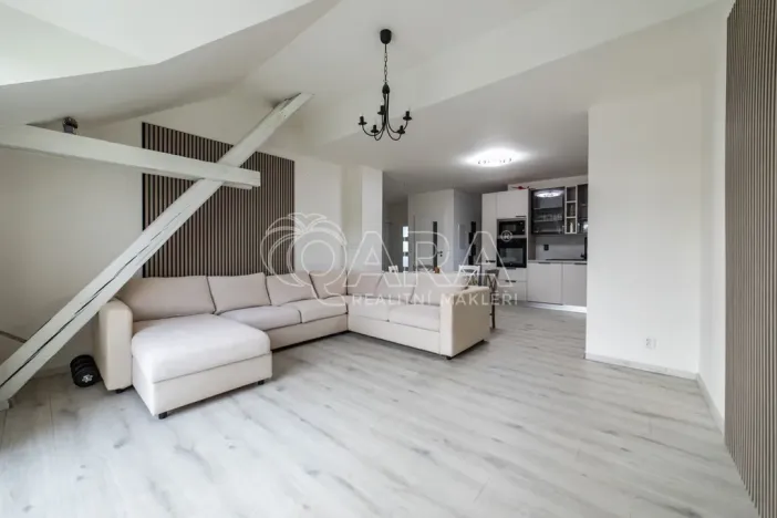 Prodej bytu 5+kk, Holubice, Za Dvorem, 117 m2