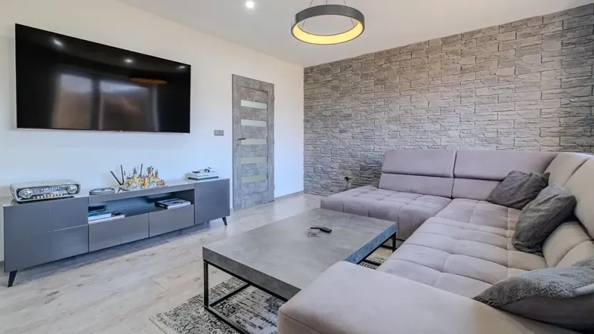 Prodej rodinného domu, Pržno, 197 m2