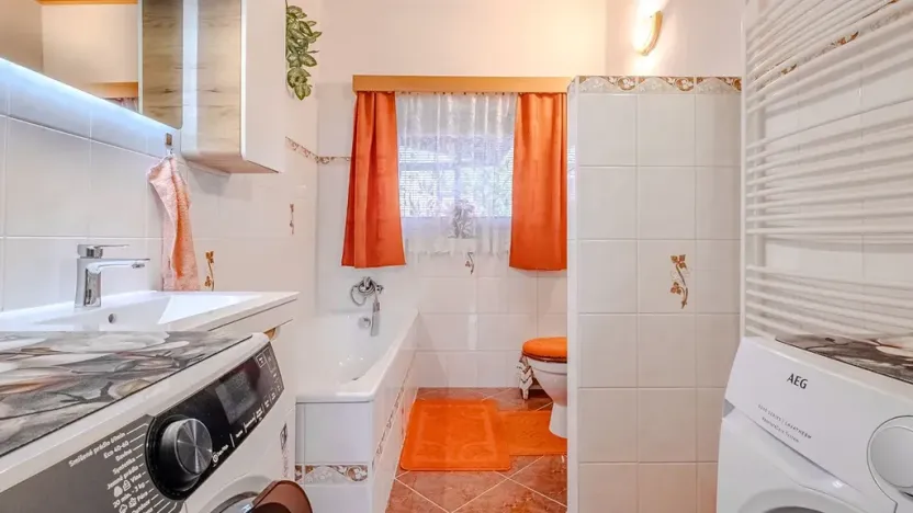 Prodej rodinného domu, Pržno, 197 m2