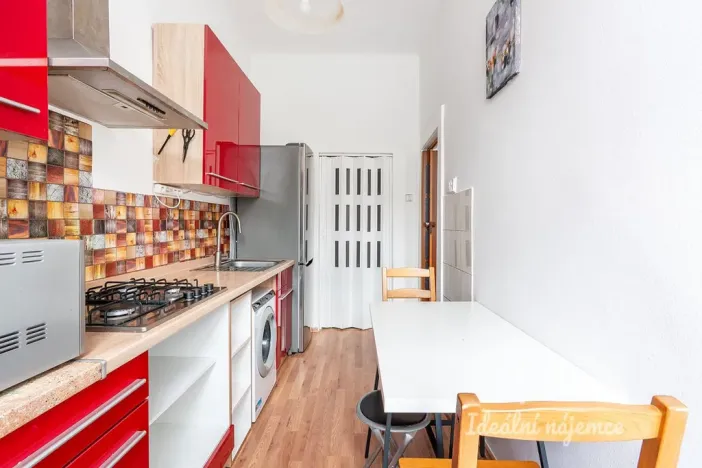 Pronájem bytu 1+kk, Praha - Nusle, 5. května, 36 m2