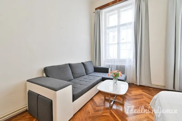 Pronájem bytu 2+1, Brno, Veselá, 52 m2