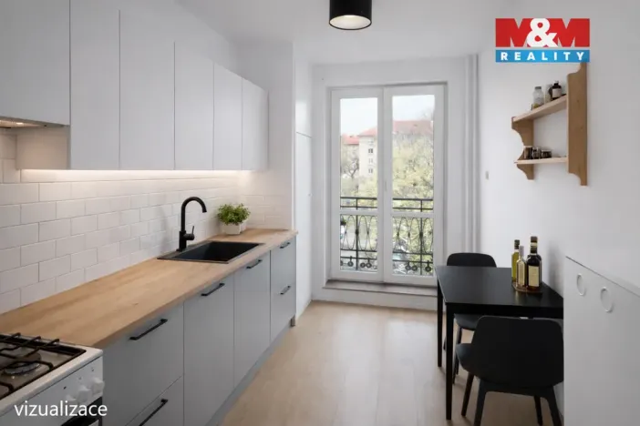 Prodej bytu 4+1, Ostrava, Komenského, 88 m2