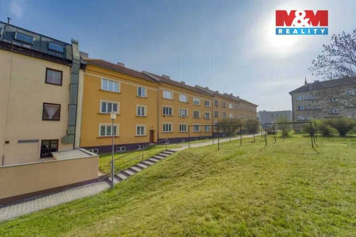 Prodej bytu 2+1, Plzeň - Doubravka, Mohylová, 55 m2