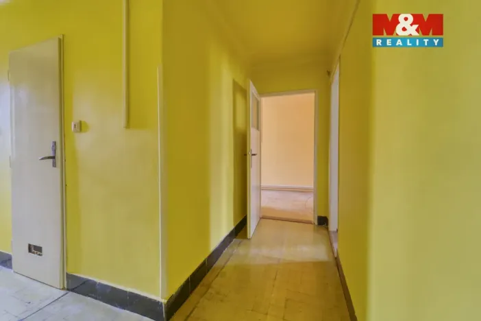 Prodej bytu 2+1, Plzeň - Doubravka, Mohylová, 55 m2