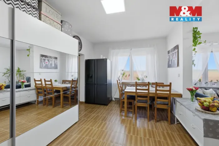 Prodej rodinného domu, Kněževes, Libušina, 100 m2