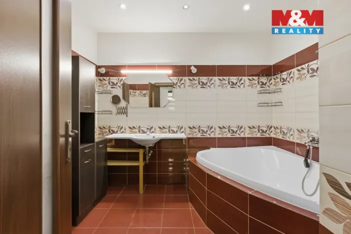 Prodej rodinného domu, Kněževes, Libušina, 100 m2