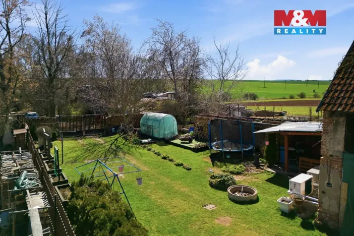 Prodej rodinného domu, Kněževes, Libušina, 100 m2