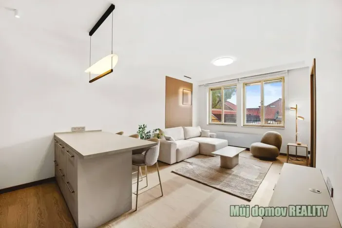 Pronájem bytu 2+kk, Praha - Malá Strana, Mostecká, 54 m2