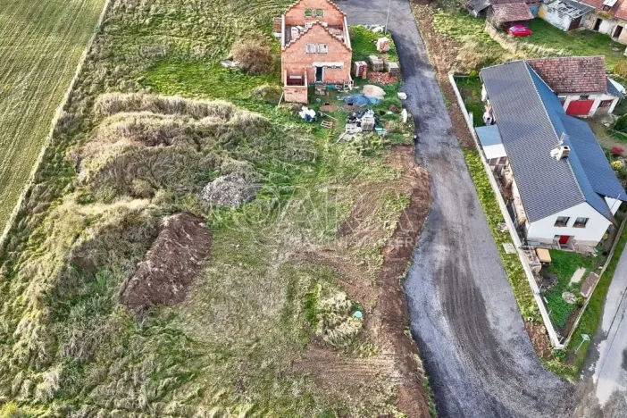 Prodej pozemku pro bydlení, Malá Hraštice, 859 m2