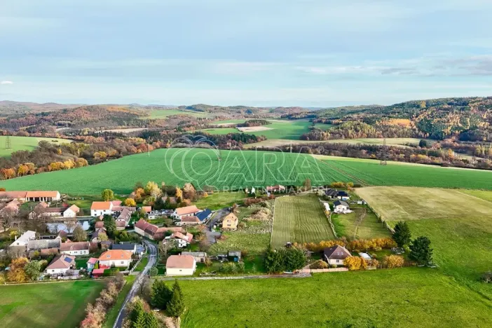 Prodej pozemku pro bydlení, Malá Hraštice, 859 m2