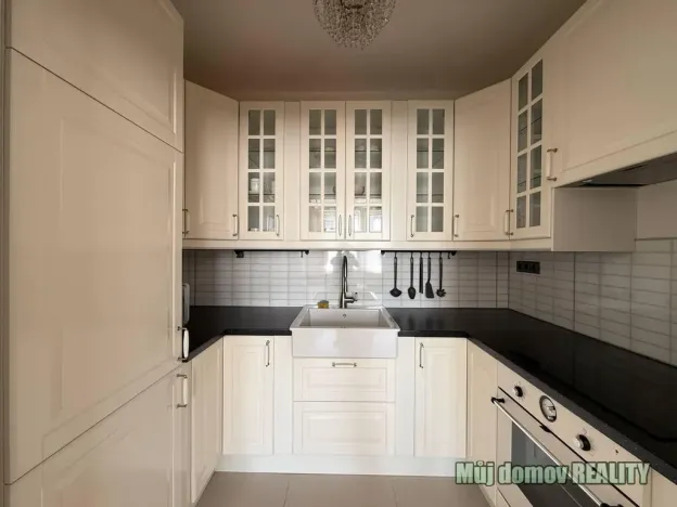 Pronájem bytu 2+kk, Praha - Malá Strana, Mostecká, 54 m2