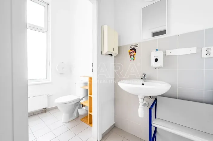 Pronájem obchodního prostoru, Roztoky, Lidická, 143 m2