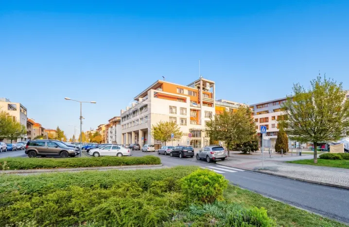 Pronájem obchodního prostoru, Roztoky, Lidická, 143 m2