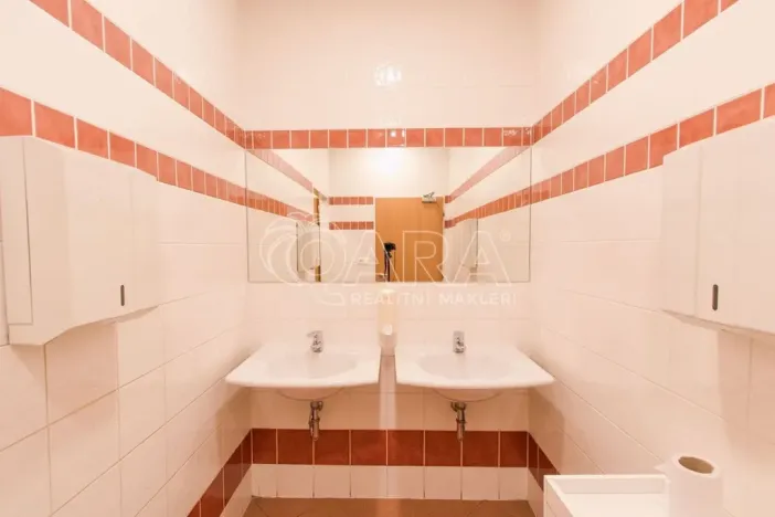 Pronájem kanceláře, Praha - Chodov, Türkova, 500 m2