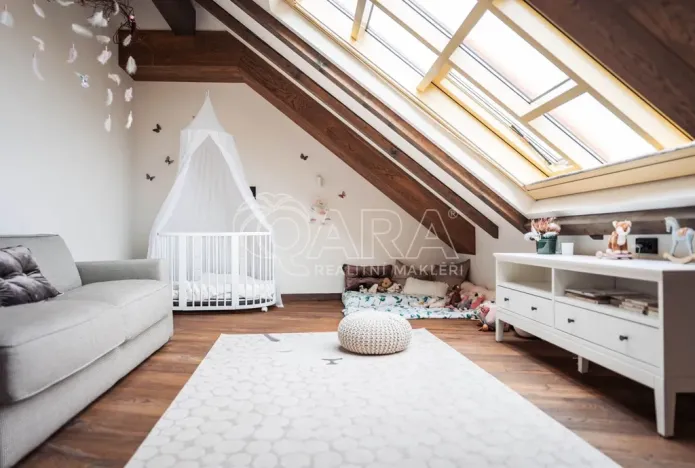 Pronájem bytu 5+kk, Praha - Nové Město, Truhlářská, 335 m2