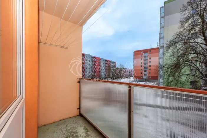 Prodej bytu 3+1, Hostinné, Sídliště, 88 m2