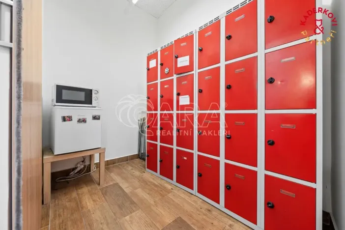 Prodej obchodního prostoru, Brno, Lidická, 153 m2