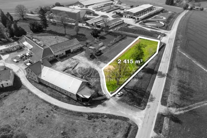 Prodej pozemku pro bydlení, Kolinec, 2415 m2