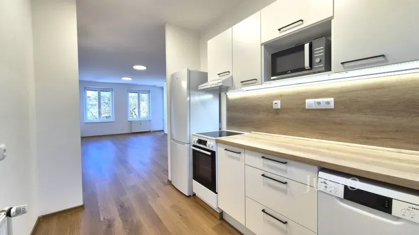 Pronájem bytu 2+kk, Písek - Pražské Předměstí, V Portyči, 65 m2