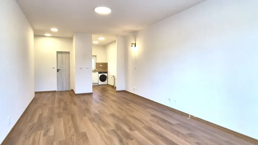 Pronájem bytu 2+kk, Písek - Pražské Předměstí, V Portyči, 65 m2