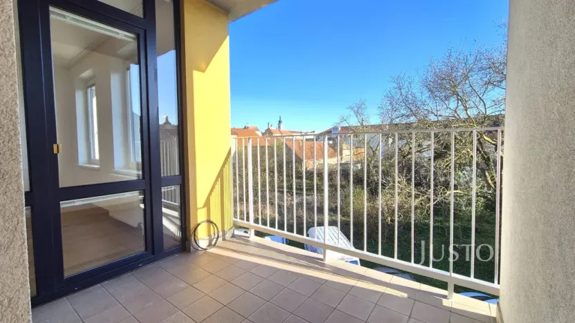 Pronájem bytu 2+kk, Písek - Pražské Předměstí, V Portyči, 65 m2