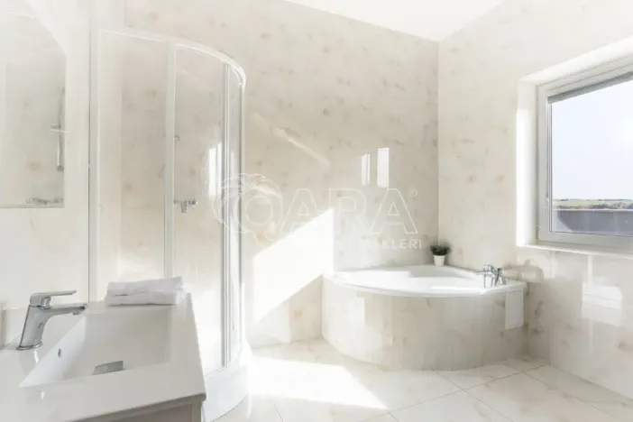 Prodej rodinného domu, Jesenice, Papoušková, 347 m2