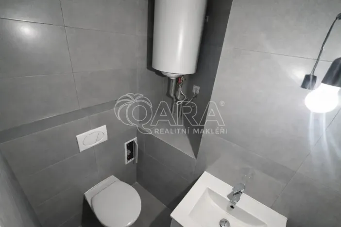 Pronájem obchodního prostoru, Buštěhrad, Žižkova, 31 m2