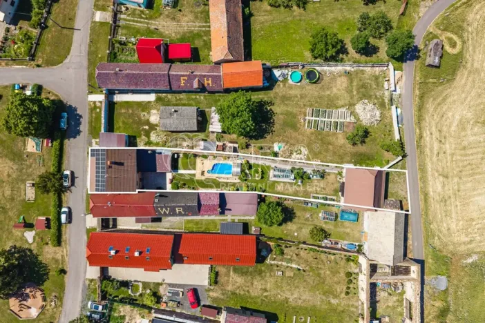 Prodej rodinného domu, Měrunice - Žichov, 186 m2