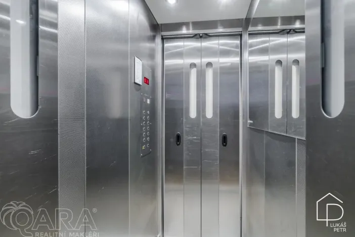 Prodej bytu 2+1, Praha - Záběhlice, Choratická, 58 m2
