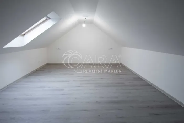 Prodej rodinného domu, Neratovice, Kpt. Jaroše, 143 m2