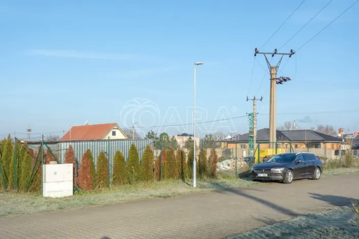 Prodej pozemku pro bydlení, Obříství, Povodňová, 1610 m2