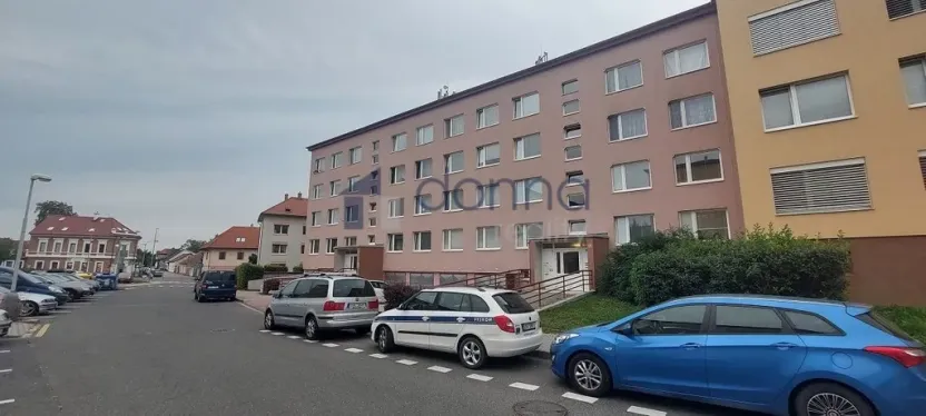 Pronájem bytu 2+kk, Praha, Uherská, 45 m2