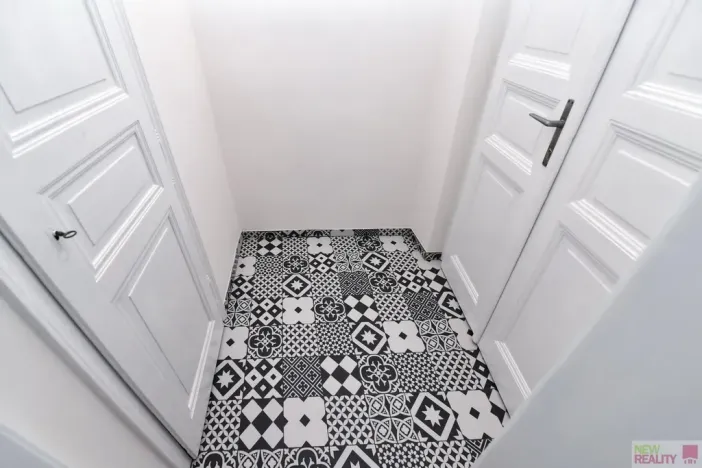 Prodej bytu 1+kk, Praha - Bubeneč, Sochařská, 28 m2