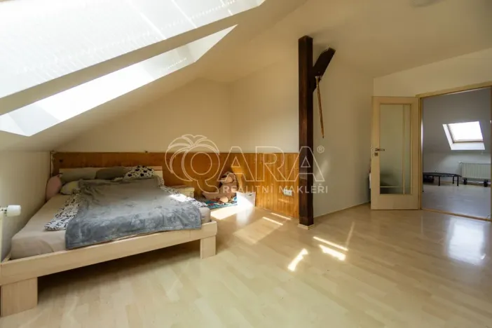 Prodej bytu 3+1, Brandýs nad Labem-Stará Boleslav - Brandýs nad Labem, Komenského nám., 99 m2