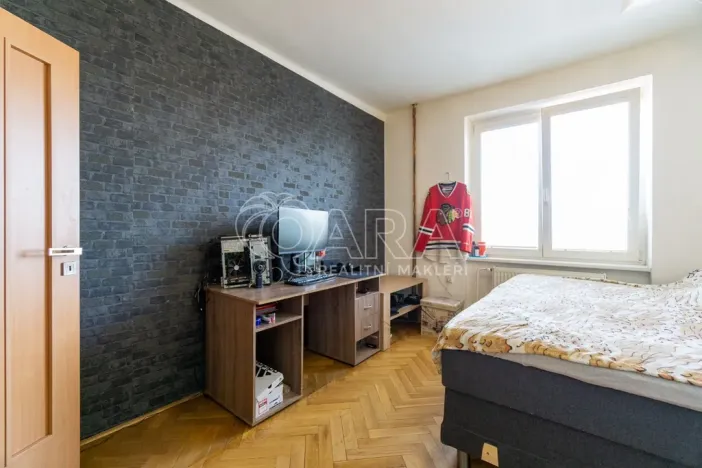 Prodej bytu 3+1, Brandýs nad Labem-Stará Boleslav - Brandýs nad Labem, Komenského nám., 99 m2