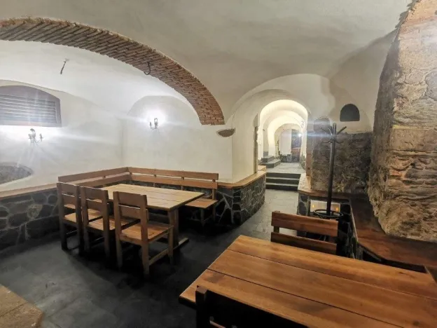 Pronájem restaurace, Stříbro, Masarykovo náměstí, 140 m2