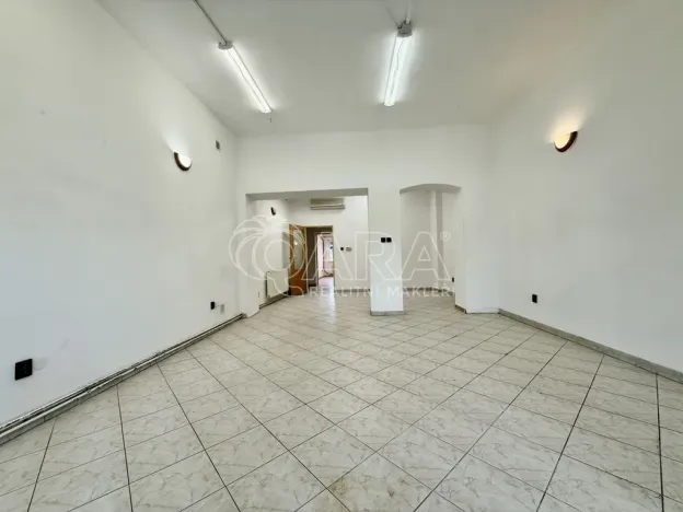 Pronájem obchodního prostoru, Nový Jičín, Dolní brána, 65 m2