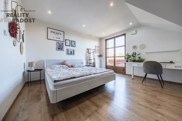 Prodej vily, Chomutov, Ve Stráni, 660 m2