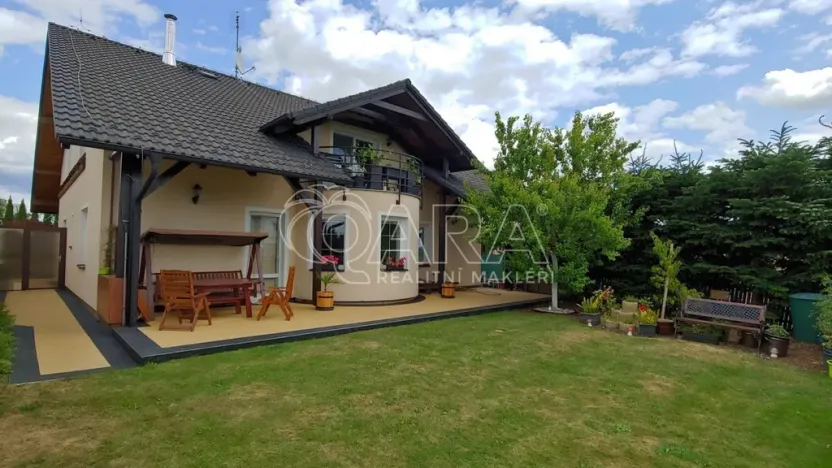 Prodej rodinného domu, Srubec, 334 m2