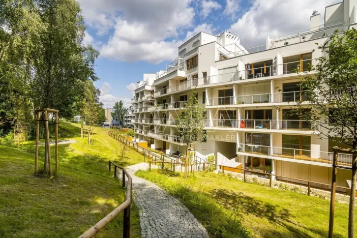 Pronájem bytu 2+kk, Praha - Košíře, Naskové, 53 m2