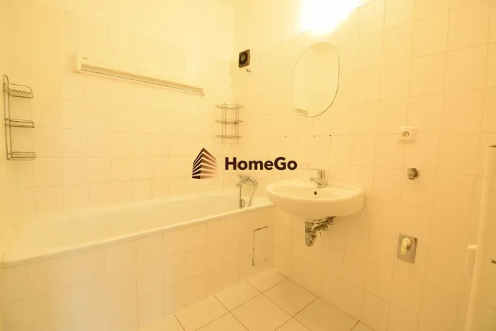 Pronájem bytu 1+kk, Praha - Troja, K Haltýři, 50 m2