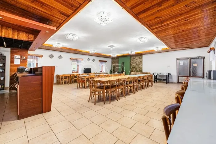 Prodej komerční nemovitosti, Česká Skalice - Spyta, 392 m2