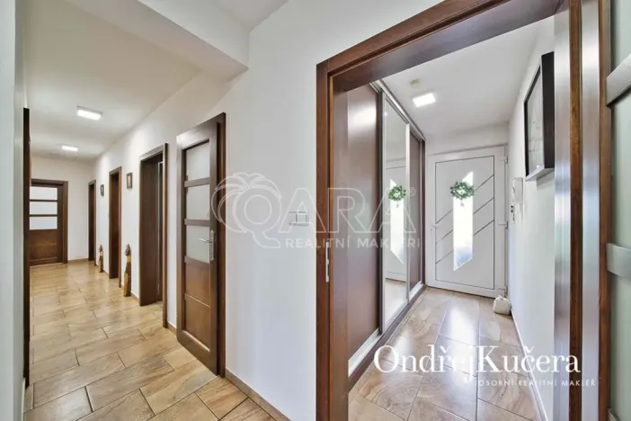 Prodej rodinného domu, Kostelec nad Labem, K Jahodovce, 140 m2