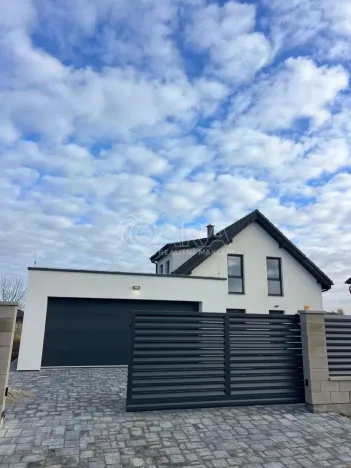 Prodej rodinného domu, Sibřina, Žitná, 124 m2