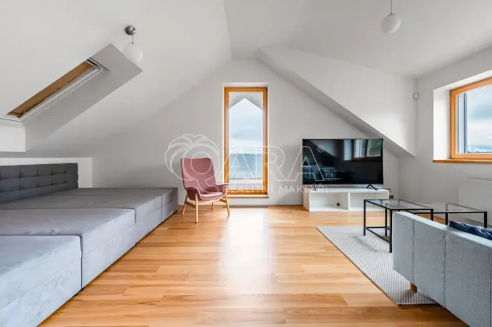 Pronájem vily, Roztoky, Nad vinicemi, 393 m2