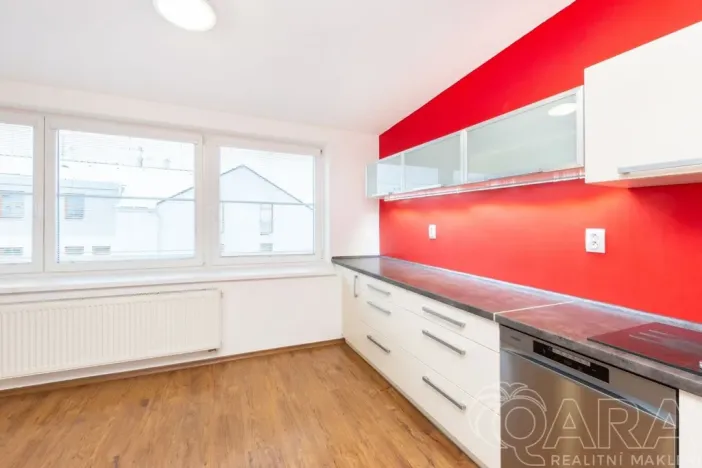 Prodej bytu 3+kk, Dražice, 89 m2