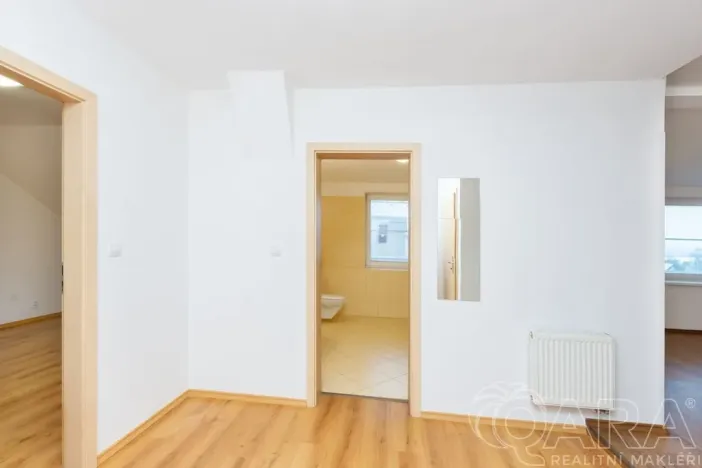 Prodej bytu 3+kk, Dražice, 89 m2